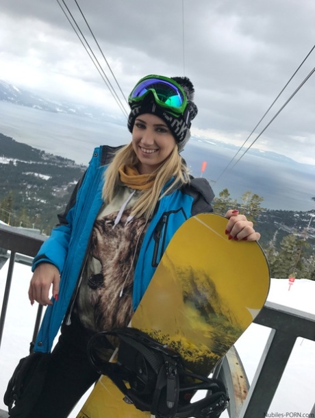 Blonde teens with nice smiles Kristen Scott & Sierra Nicole take to ski slopes 91774672