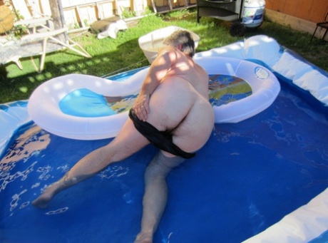 Fatty mature granny Girdle Goddess peels to enjoy wading pool skinny dip 99547239