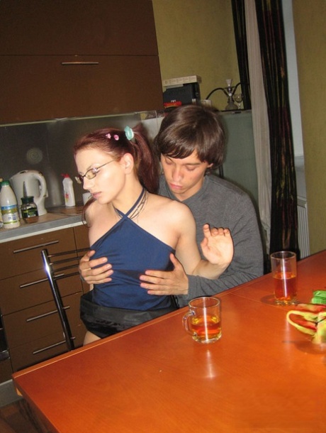 Horny teenagers have incredibly daring sex on the kitchen table 21591969