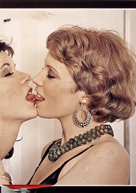 Bisexual females from the swinging sixties eat pussy and suck cock too 96728922