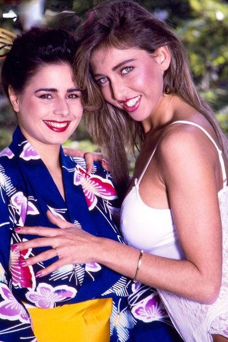 Chloe Vevrier has her big natural tits fondled by her lesbian lover Jill 18204595
