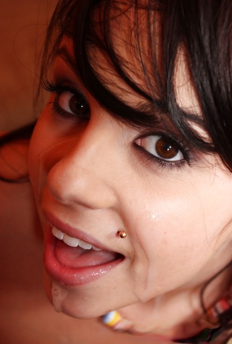 Teen babe Lindy Lane getting ass fucked splashing jizz all over 56923383